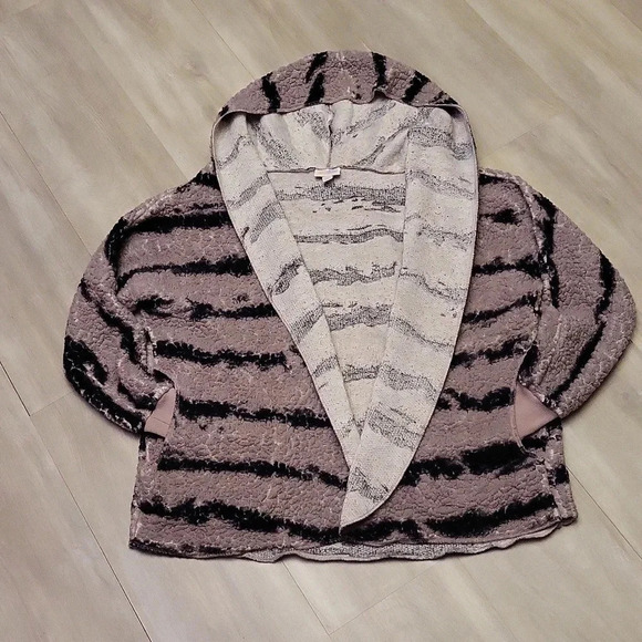 🛍LulaRoe Open Front Hooded Long Sleeve Purple Black Stripe Cardigan Womens‎ S - Picture 4 of 6